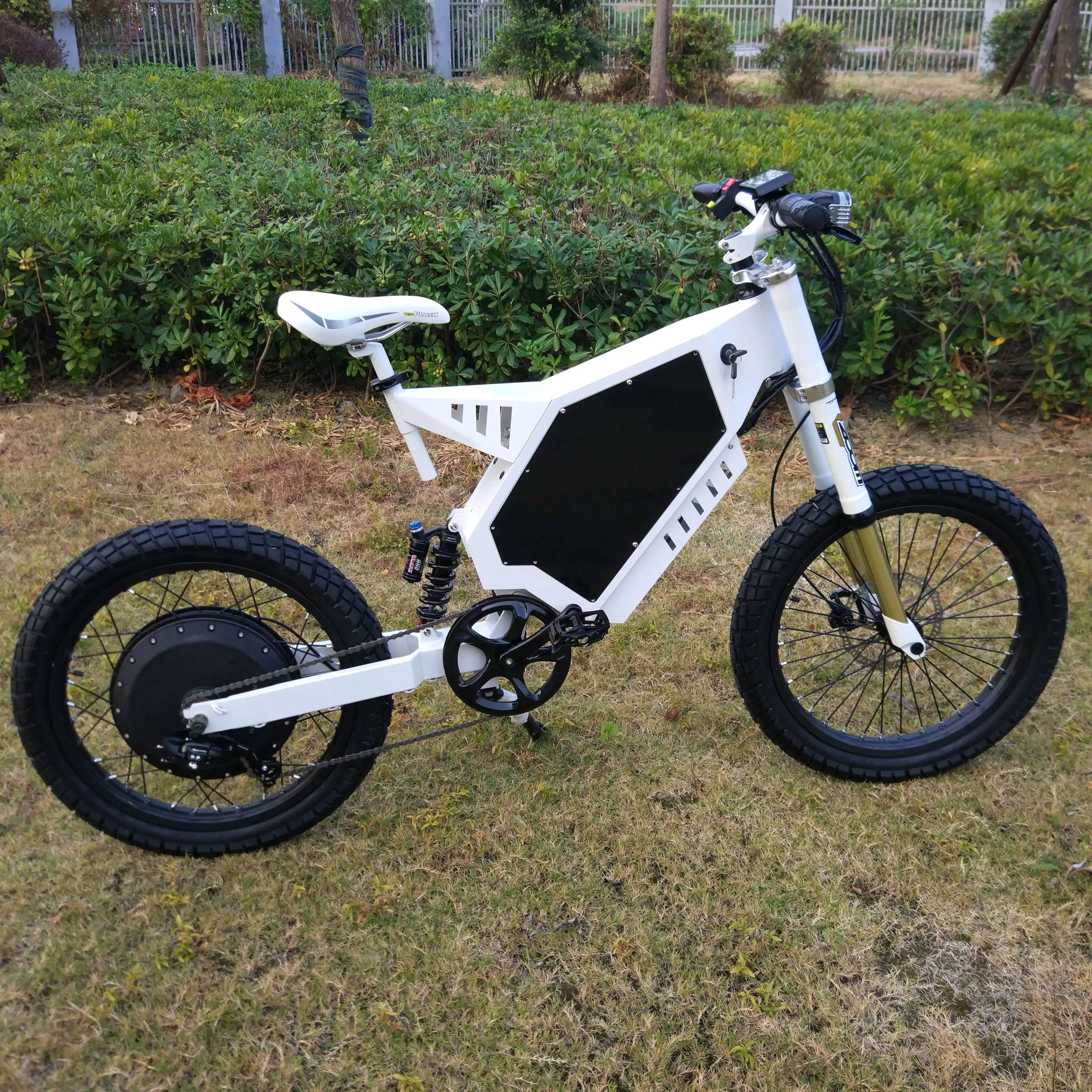 

120km/h fast speed model electric bike 72V 49AH 15000W e bike Adult Electric bike china with Lithium Battery, Black/white/red/custom color