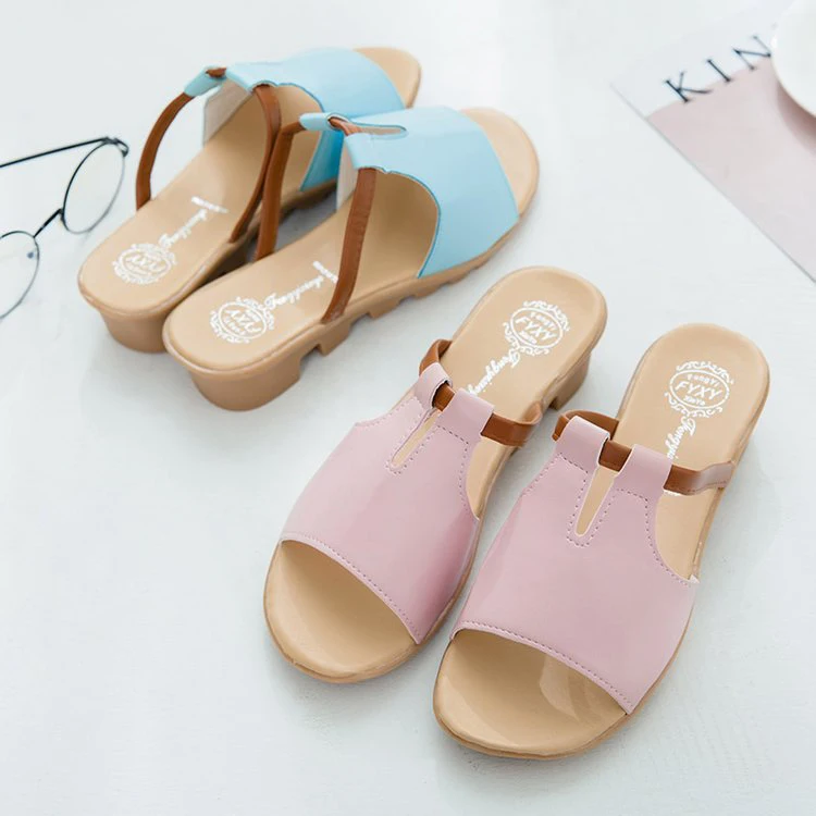 

Designer Heels Women 2022 Women Famous Brand Leather Round Toe Mules Heel Sandals Shoe For Women