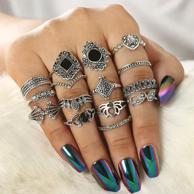 

SHIXIN Vintage Crystal Rhinestone Rings Set Classic Silver Stacking Rings Luxury Jewelry Rings for Women