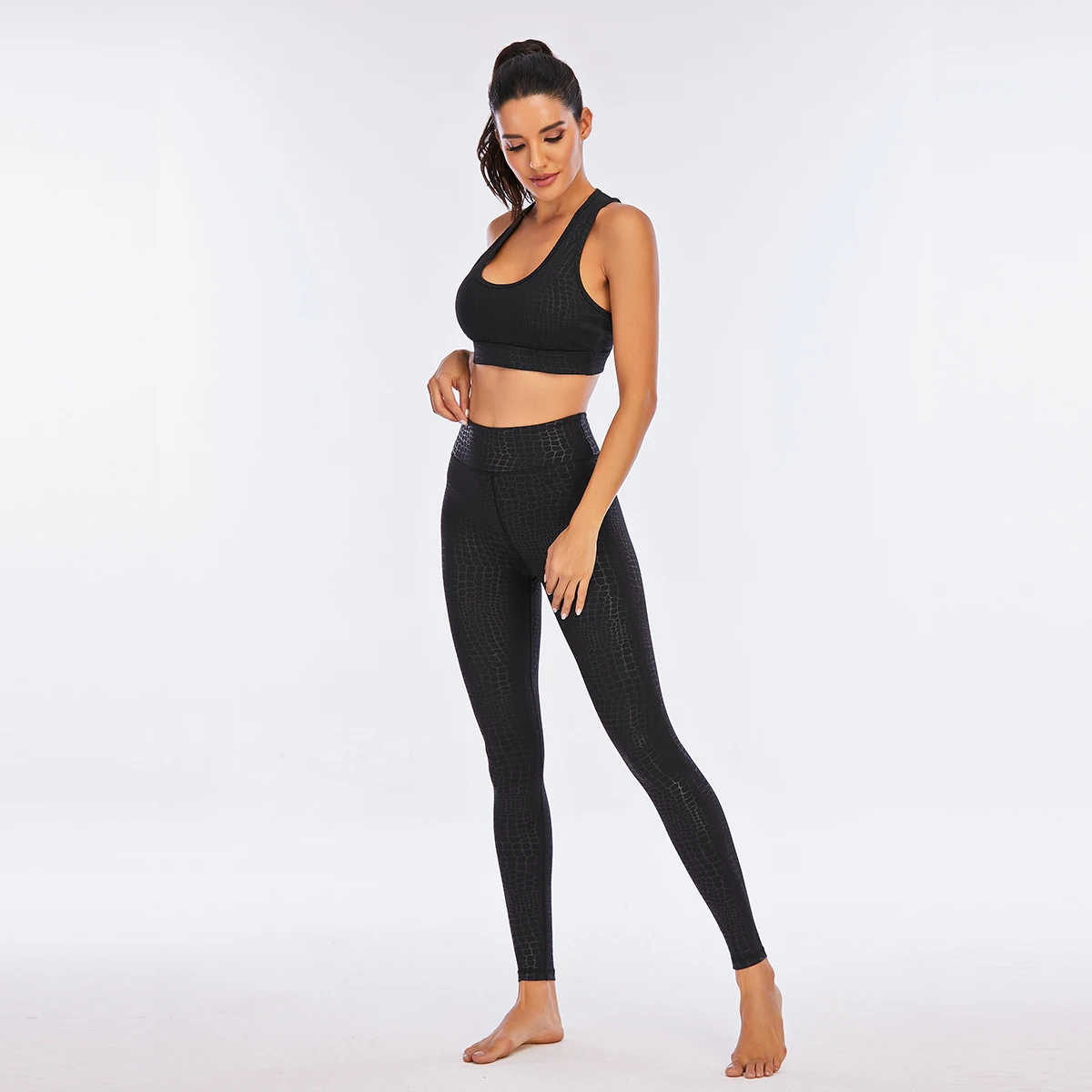 

Woman fitness yoga wear snake skin printing customized women yoga set luxury yoga set, Customized colors