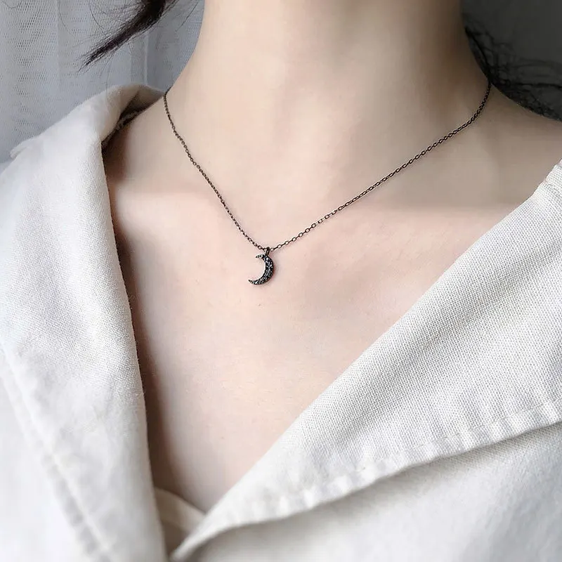 

Simple Black Gold Plated Moon Necklace S925 Sterling Silver Female Trendy Clavicle Chain Pendant Short Chain Necklace
