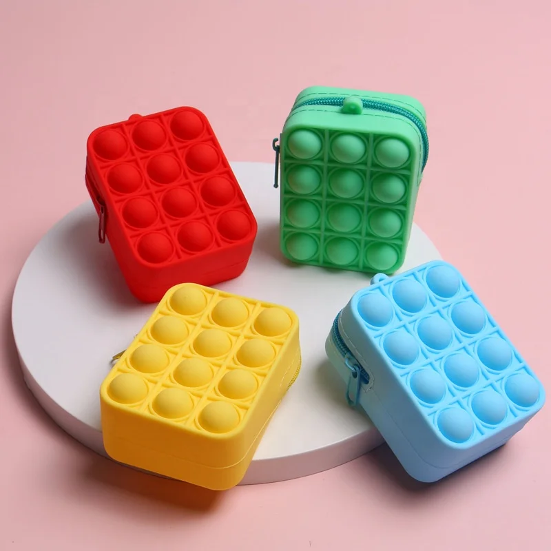 

CSMEI Wholesale Popular Fidget Toy Bags Custom Silicone Girls Small Keychain Kids Coin Purses