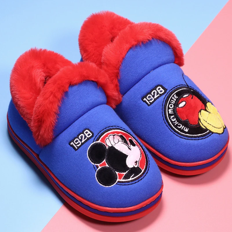 

Boys' Thickened Indoor Warm Cotton Shoes Children's Autumn and Winter New Home Plush Cartoon Leisure Baotou Cotton Shoes