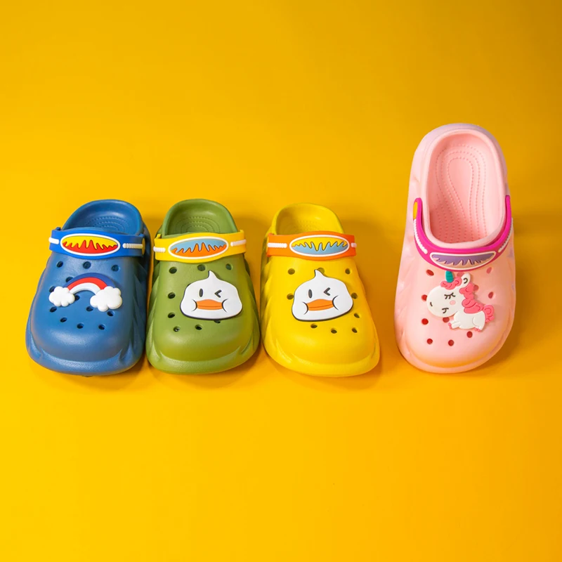 

Wholesale Kids Shower Sandal Slippers Quick Drying Bathroom slides EVA Soft Sole Open Toe Baby Sandals