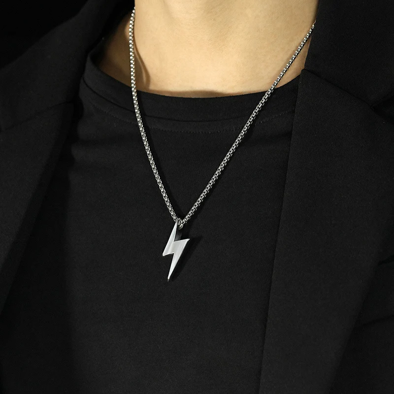 

New personality simple trend hip hop fashion lightning men's pendant necklace