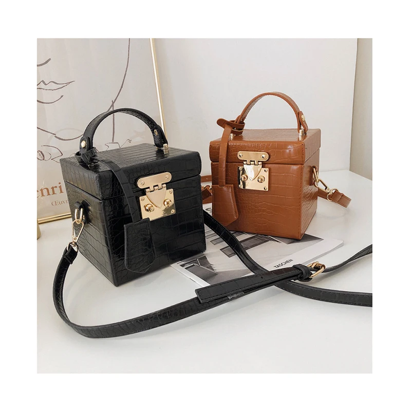 

Women Crocodile Pattern Handbags Mini Lock Box Bag Famous Brand Messenger Bag Luxury Women Bags Designer Tote party handbag 2020