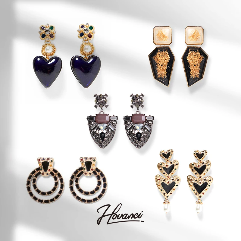 

HOVANCI Fashion black oversized earrings women 9 cute gitter crysal black rhinestone earrings for girls jewelry