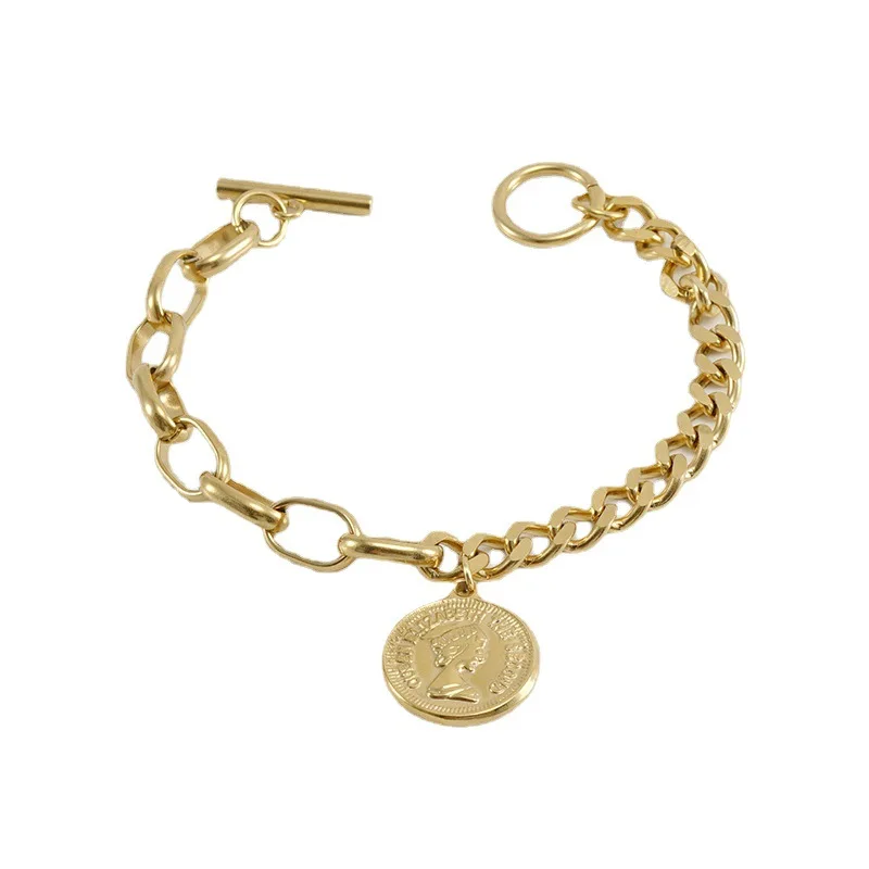 

Vintage Queen's Head Bracelet OT Buckle Paper Clip Cuban Chain Bracelet 18K Gold Plated Stainless Steel Bracelet For Women