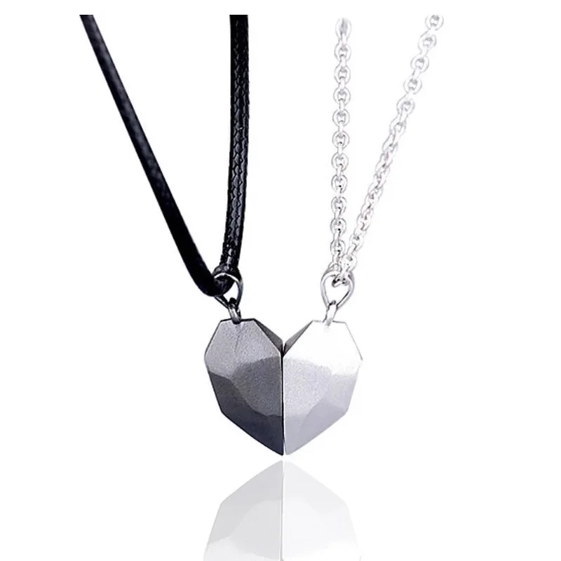 

Fashion 2PCS Lovers Heart Pendant Magnetic Couple Necklace for Women Couple Valentine's Day Birthday Gift, As picture