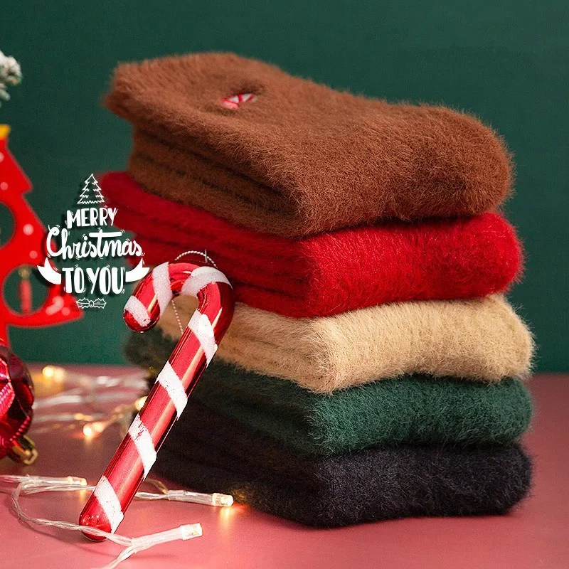 

2021 Christmas Funny Cute Animal Socks for Women Bulk Wholesale Custom mink fuzzy Socks Womens Calcetines, Custom color thick fleece interior for maximum warmth and comfort
