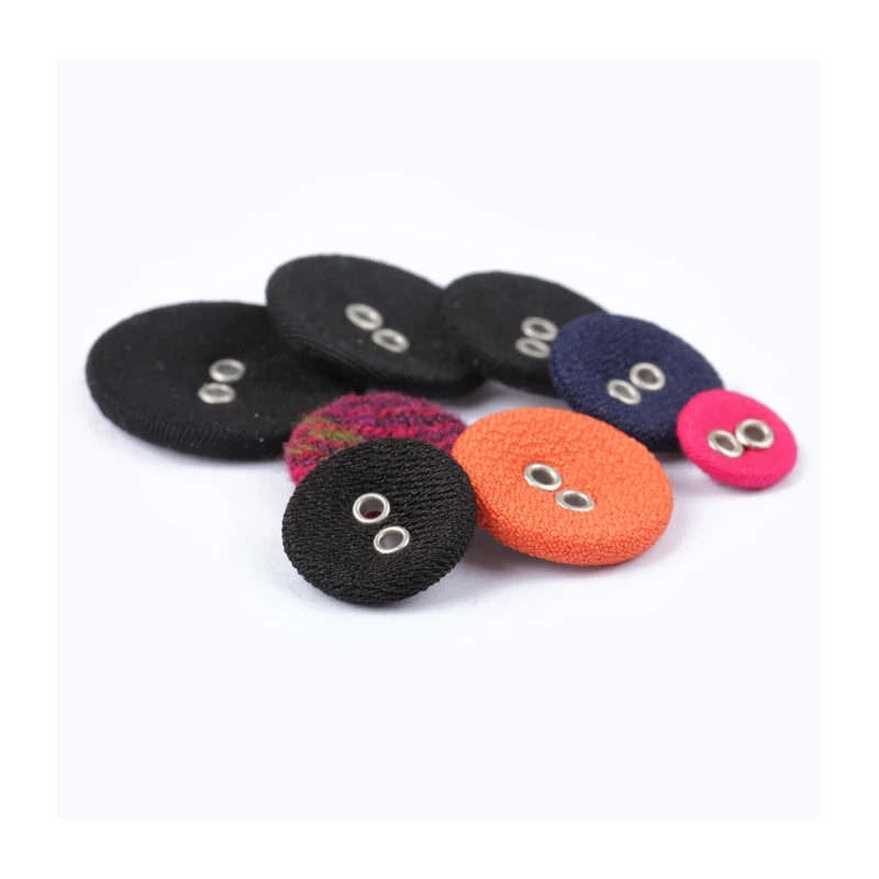 

Clothing retailers fabric cover 2 holes eyelets covered buttons for clothes