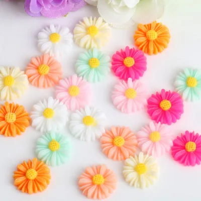 

Supplies Vietnam Resin Little Flower Art Beautiful daisy Design Flat Back Nail Charms