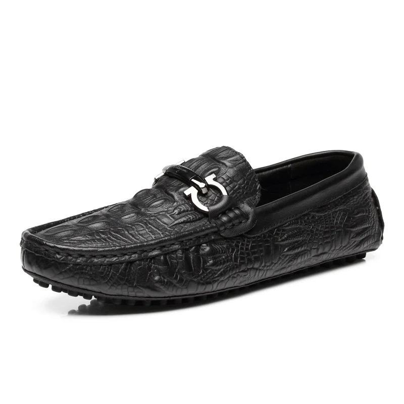 

New fashionable casual classic set foot sapato social masculino tassel formal moccasin Peas loafers men's dress shoes