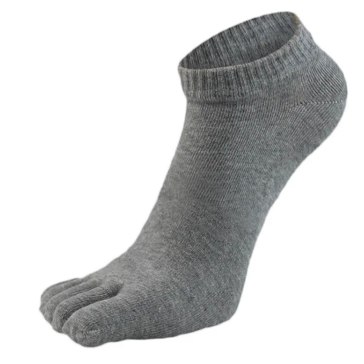 

Manufacturers wholesale pure cotton thread short tube solid color men's five-finger toe socks, Pantone color