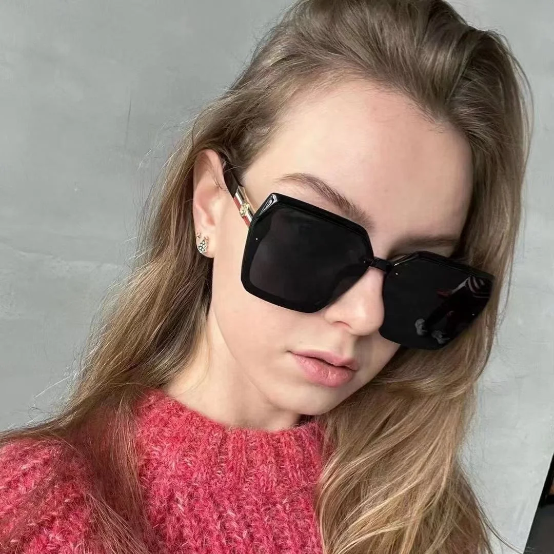 

2022 Wholesale UV400 Polarized Sunglasses Women Men Oversized Shades Sun Glasses