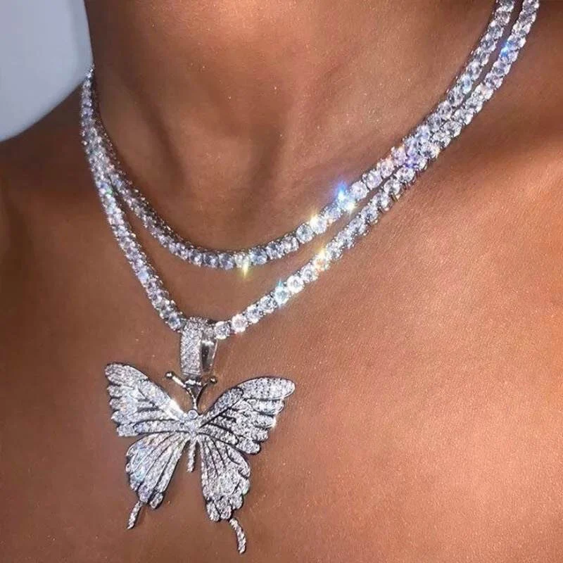 

2Pcs Set Bling Crystal Butterfly CZ Pendant Women Cuban Link Chain Choker Butterfly Necklace Set