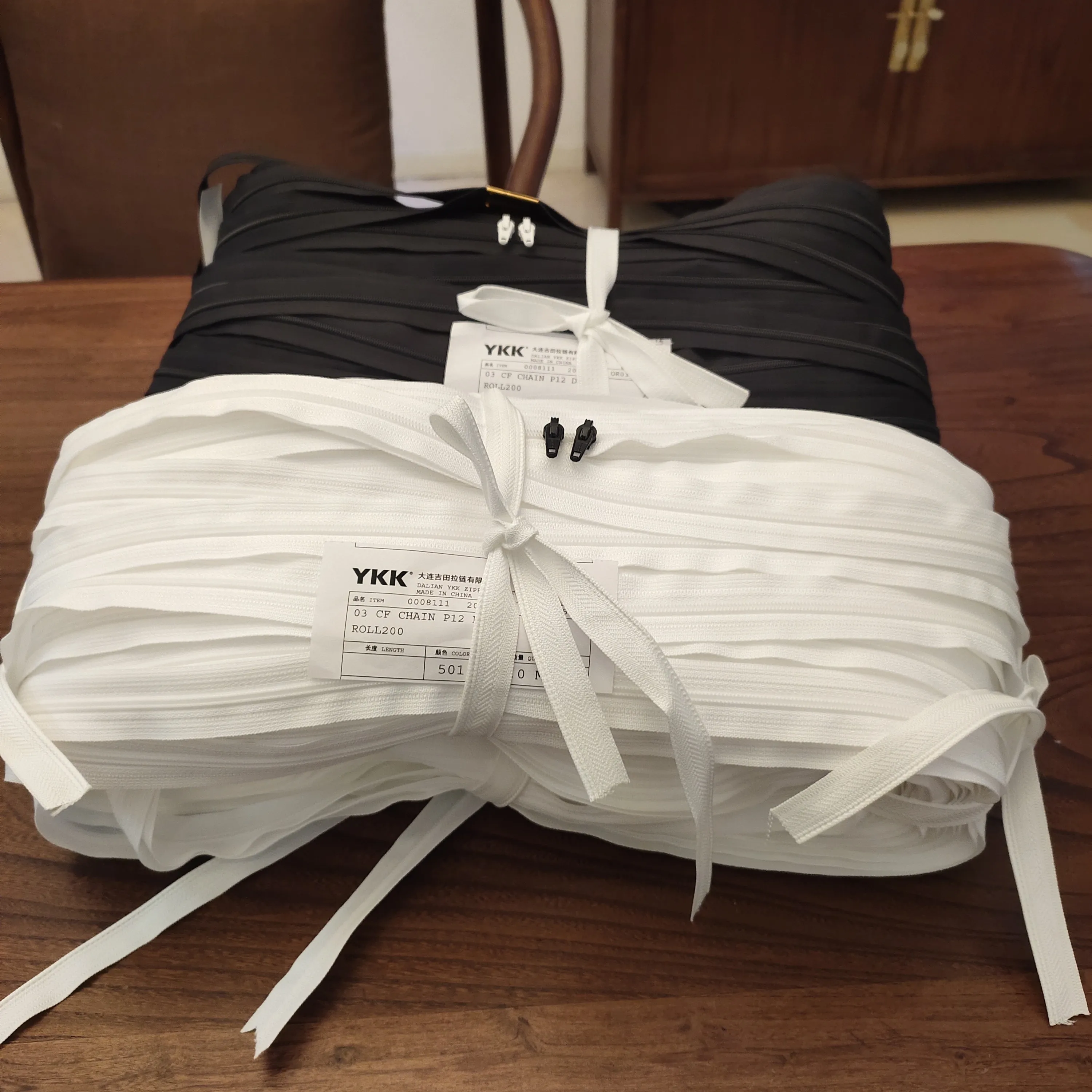 

ykkk 3CF nylon chain zipper & zipper chain for bed covers and pillowcases