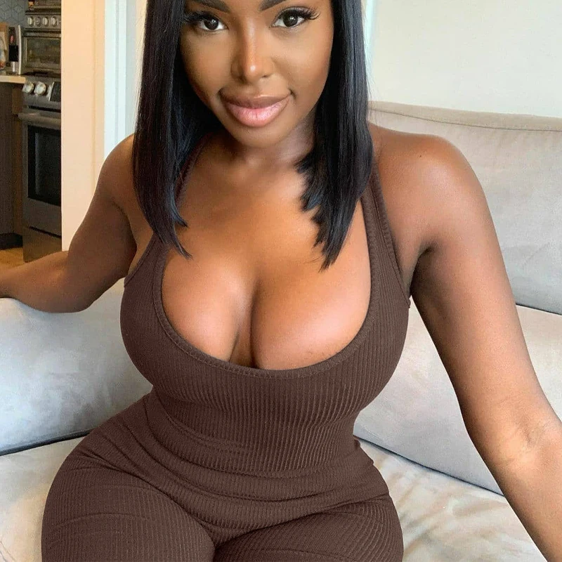 

HT Ribbed Knitted Solid Sleeveless Bodycon Romper 2021 Spring Summer Female Streetwear Clothes Breathable Short Jumpsuit, Customized color