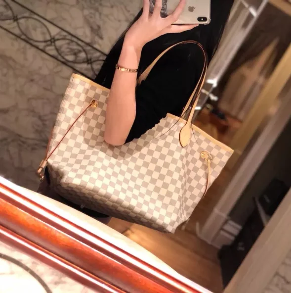 

2021 New style hot sale women hand bags, Dark brown
