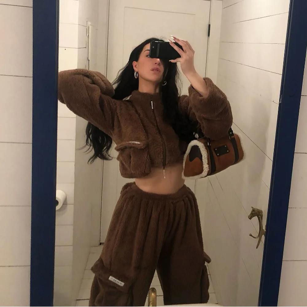 

Women Fleece Winter Two Piece Set Zipper Crop Top Pocket Asymmetry Straight Y2K Pants Matching Soft Casual Streetwear