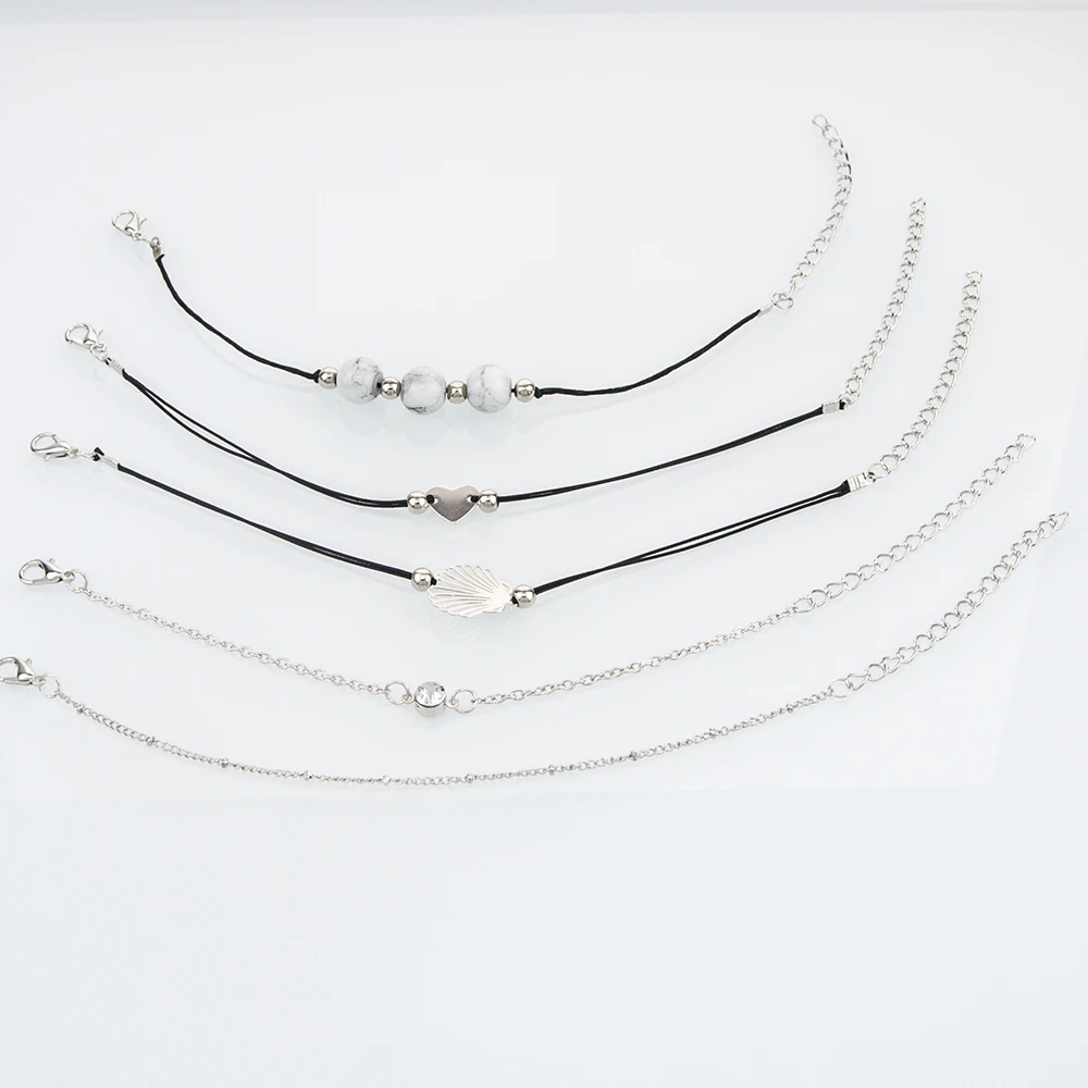 

Fashion five-piece set of light grey shell beads with love rhinestone bracelet gift, Picture