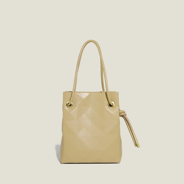 

EG535 Famous designer simple rhomboid drawstring shoulder bag custom logo latest design luxury handbags ladies purse