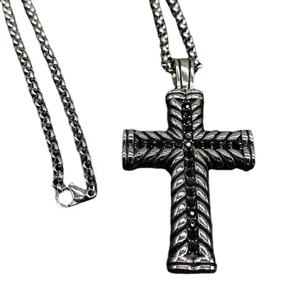 

MSYO New Ins Stainless Steel Necklace Fashion Hip Hop Necklace For Women Cross Necklace, As shown in the picture