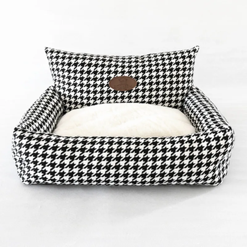 

2022 New Fashion Houndstooth Dog Bed Soft Customized Comfortable PP Cotton Pet Plaid Bed For Dog Cat