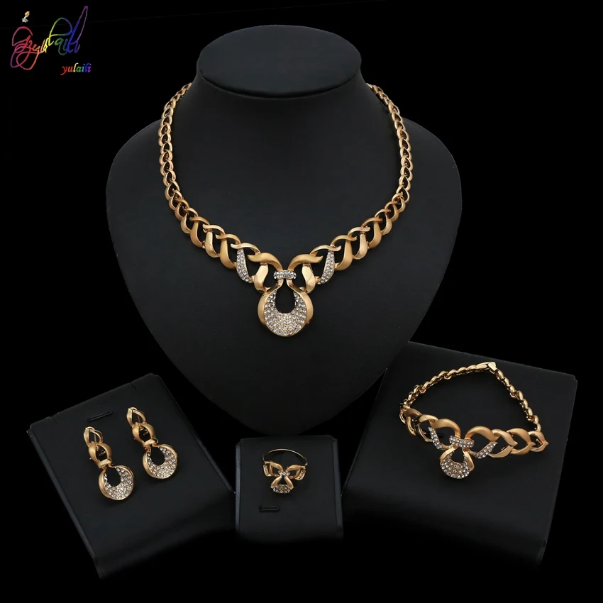 

Unique Braided Gold Rope Beetle Design Fashion Jewelry Set Gold Plated Alloy Rhinestone Main Stone For Women