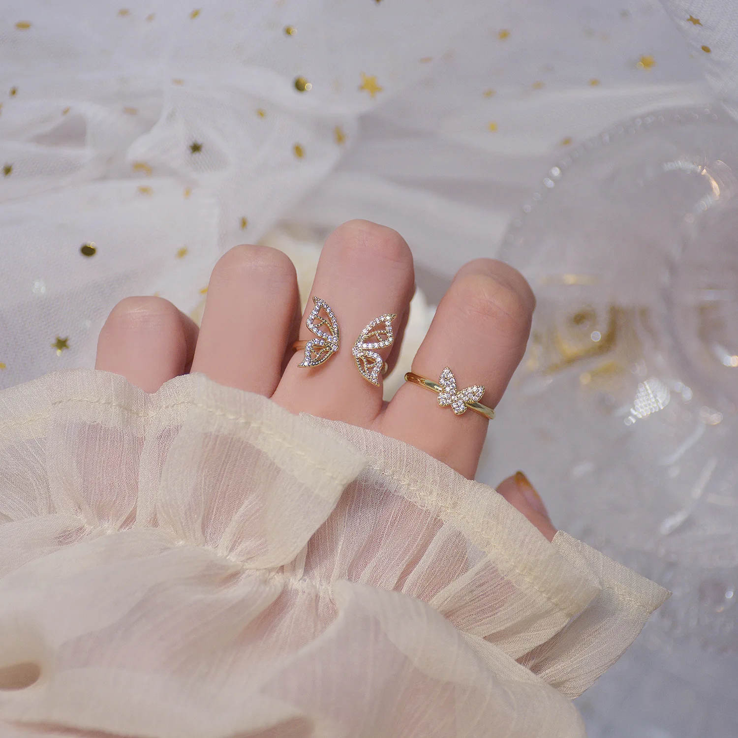 

Hollow Butterfly Ring Adjustable Open Design Zircon Butterfly Wedding Jewelry Gift