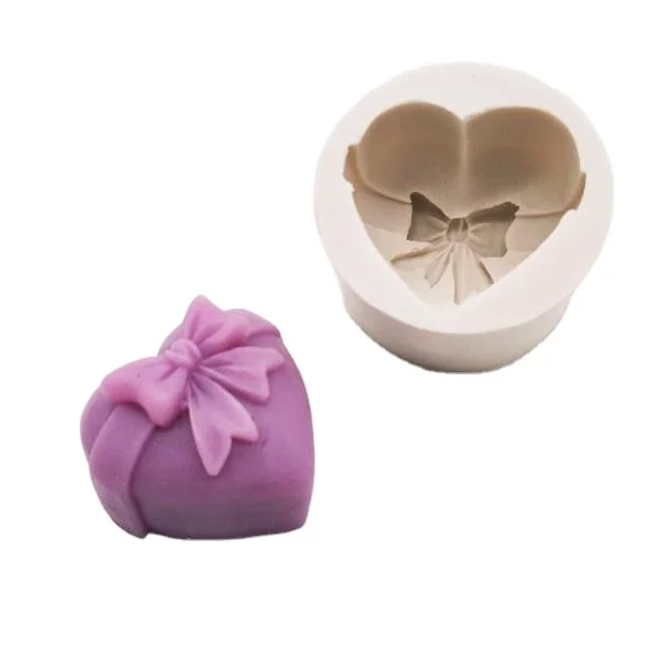 

DIY 4 different heart rose flower shape silicone soap mold