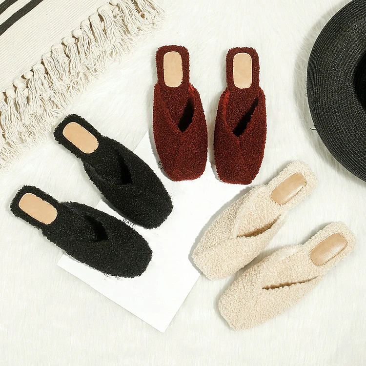 

2021 Vegan Ladies Luxury New Arrival Fashion Slides Winter Warm Furry Outdoor Shearling Lamb Wool Curly Teddy Fur House Slippers, Burgundy,beige,black or as your request