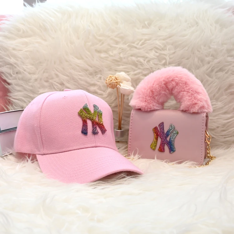 

2021 designer yankee ny hat and purse set fur ny yankees purse and hat, 9 colours