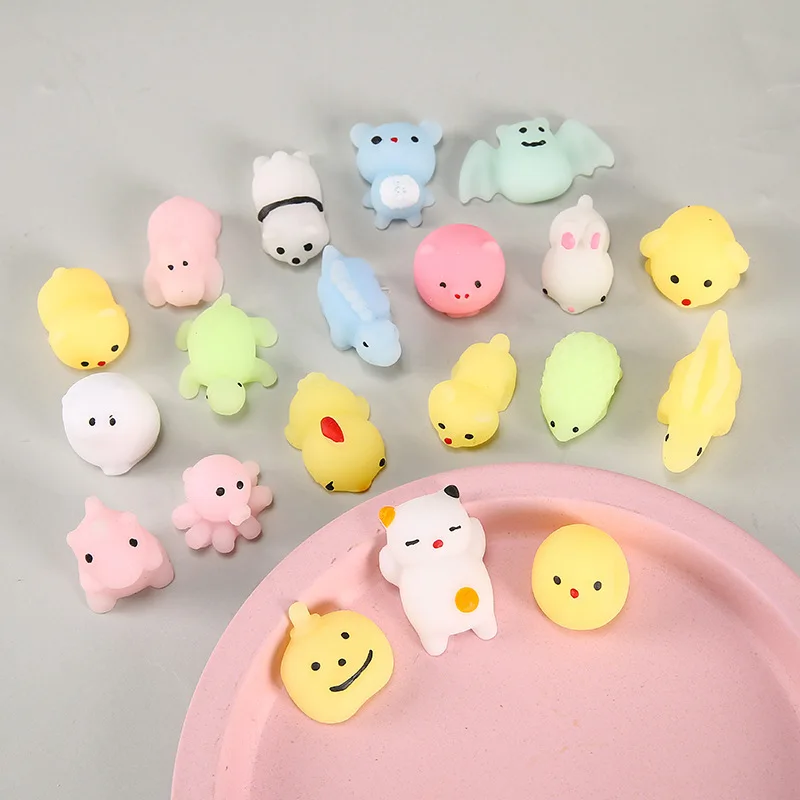 

New Design Mini Animal SqueezeToy 3D Animals Eco-friendly Soft Cat Toys Lazy Cat
