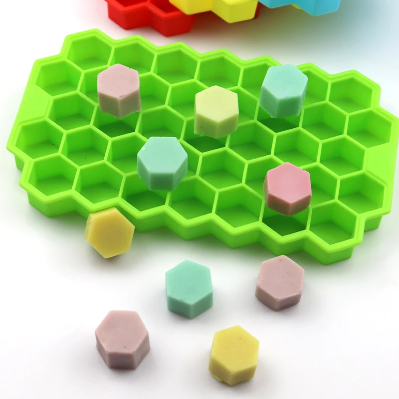 

677 ready to ship factory free sample 37 hole honeycomb shape resin molds silicone, silicone mold chocolate , silicone tray