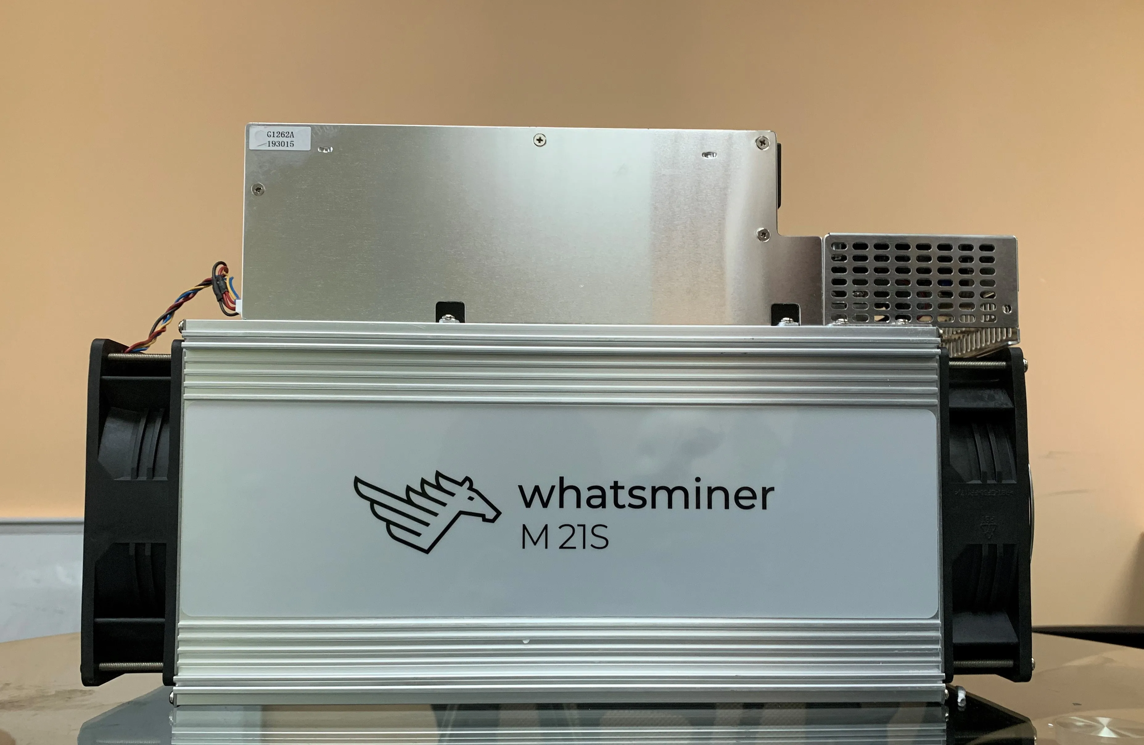 Блок питания whatsminer m21s не включается