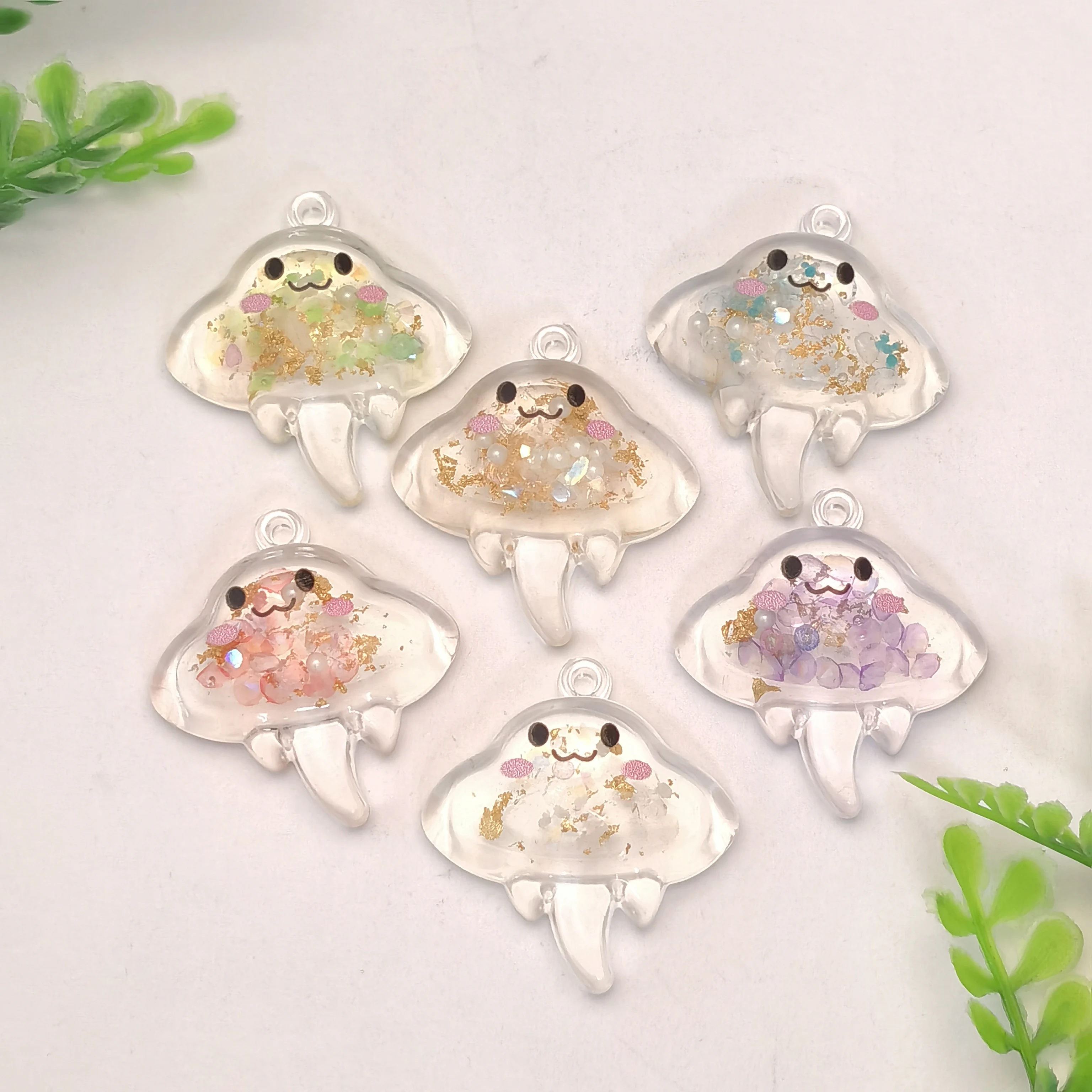 Luminous Jellyfish DIY Sticker Resin Beads for DIY Craft Projects Shoe Fashion Accessories Bag and Hat Personalization