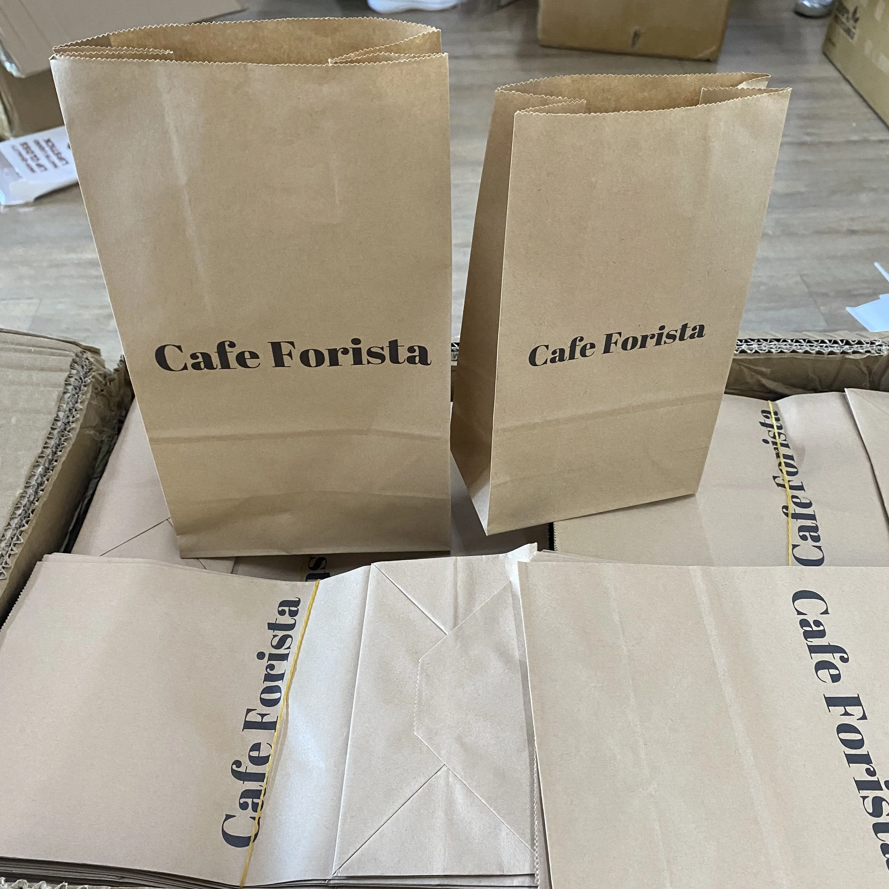 Custom Eco Friendly Biodegradable Brown Fast Food to Go Delivery Paperbag Restaurant Takeout Packaging Take Away Kraft Paper Bag