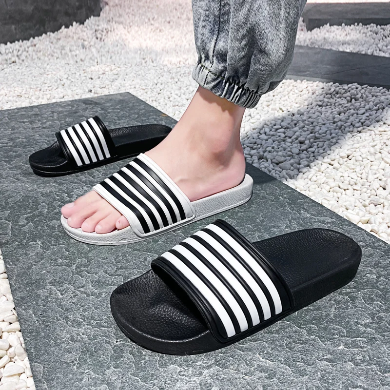 

Hot selling 2021 slides Comfortable slippers Breathable sandals and slipper men anti-slip for wholesales, 2 colors