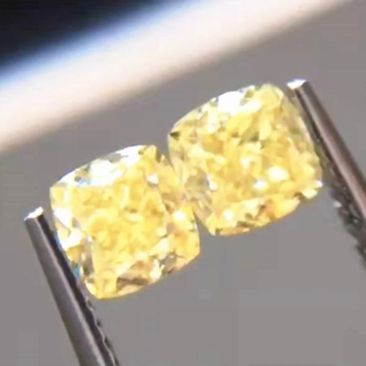 

Factory Wholesale Price African Real Diamond Cushion Cut 1.67ct 2p VS Natural Yellow Loose Diamond Jewelry