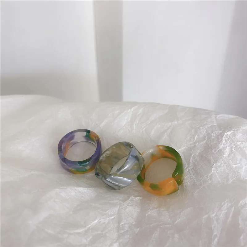 

JUHU 2021 New Acrylic Resin Halo Dyeing Niche Opening Ring Index Finger Cold Wind Ring