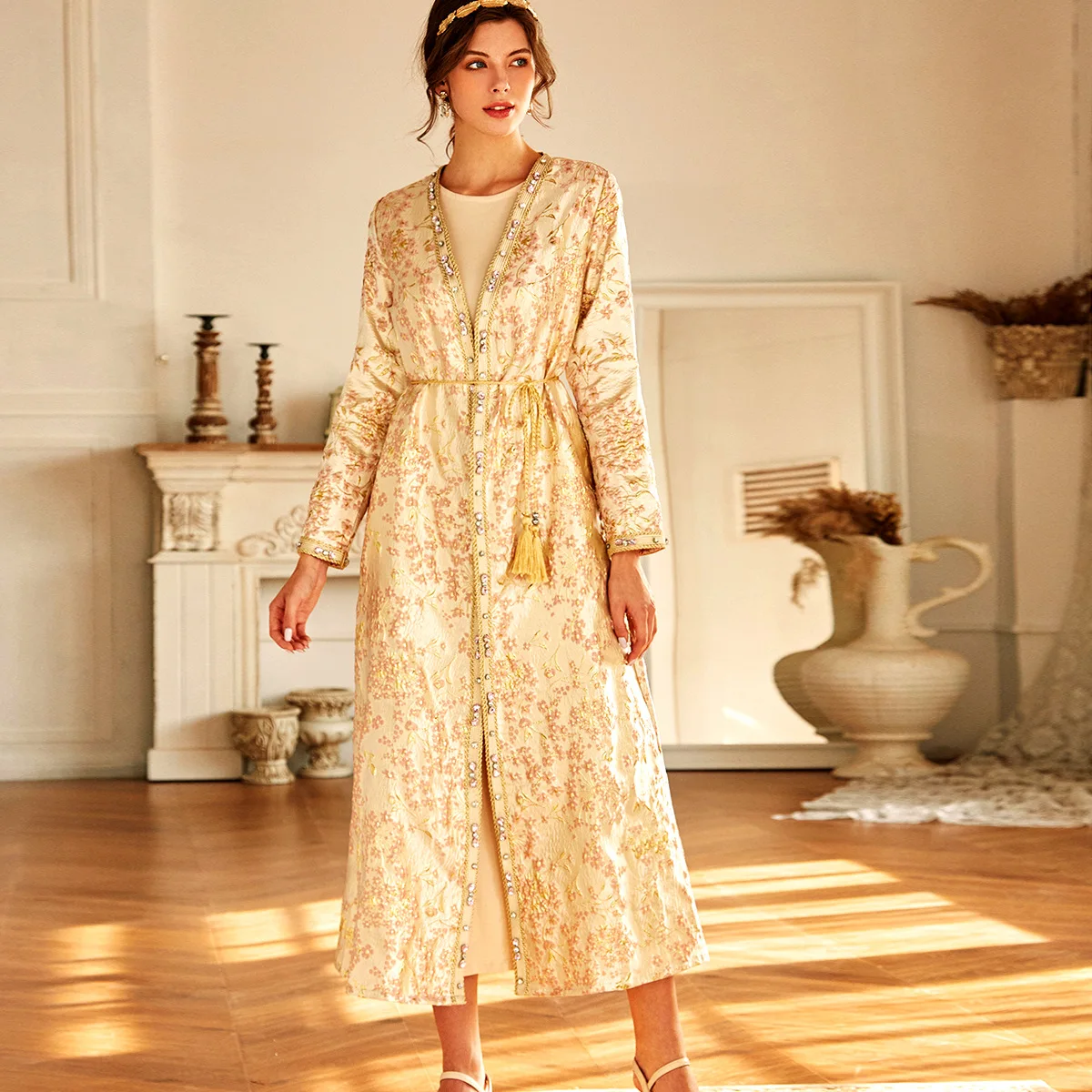 

Middle East Floral Embroidered Muslim Islamic Open Abaya Lady Casual, Golden pink