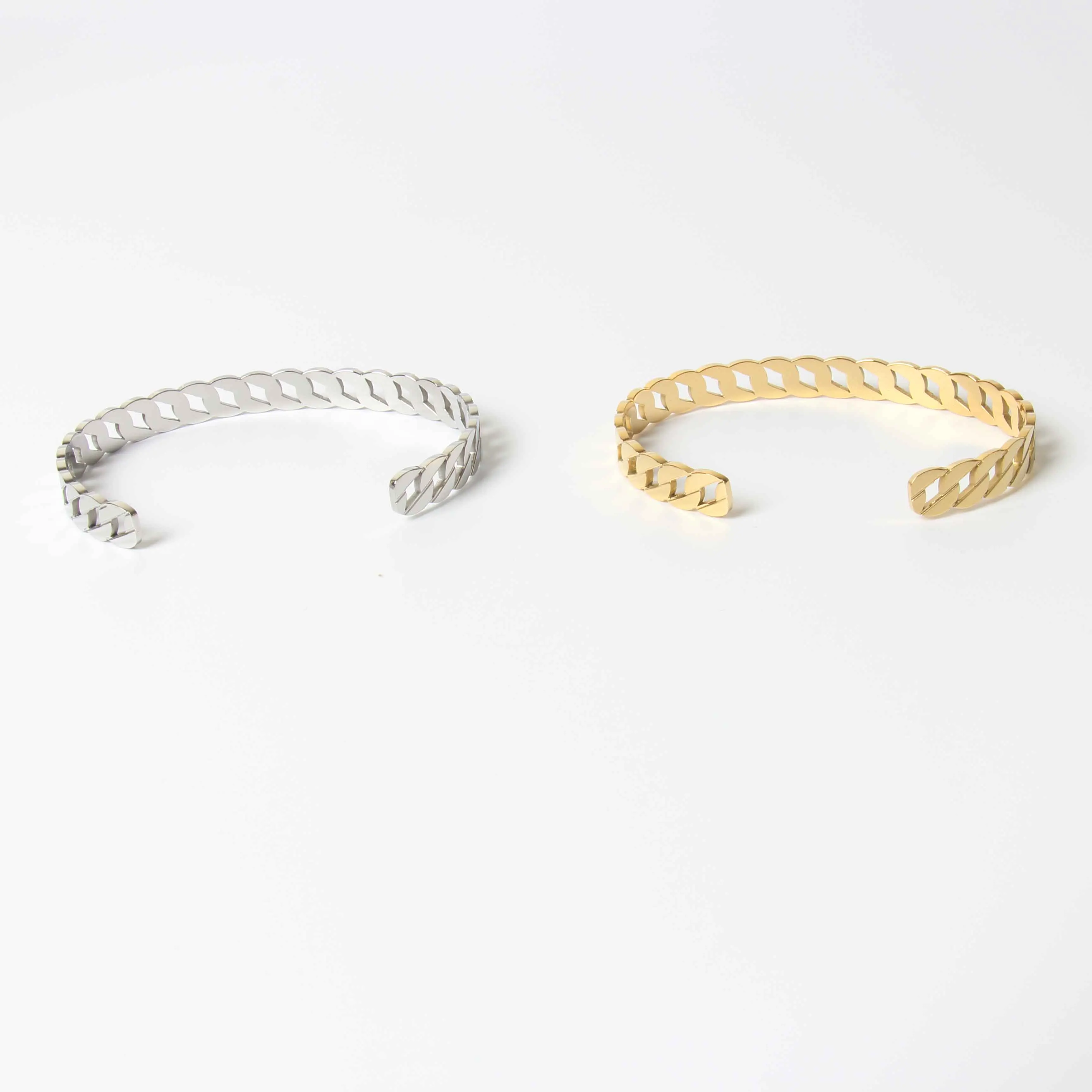 

Fashion Stainless Steel Jewelry C-shape Cover Girl Flattening Chain Bangle Bracelet