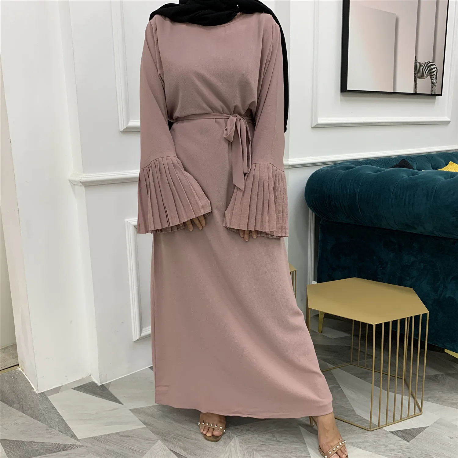 

Manufacturer High Quality Pleated Sleeve Bubble Robe Black Pink Islamic Clothing Women's Robe, As shown