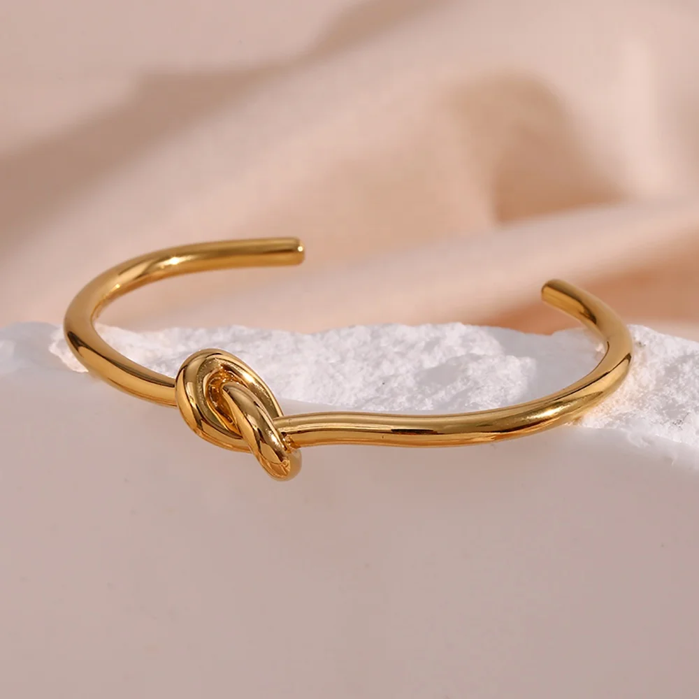 Minimalist Open Design 18K Gold Plated Twisted Bangle Stainless Steel Bracelet Bangle