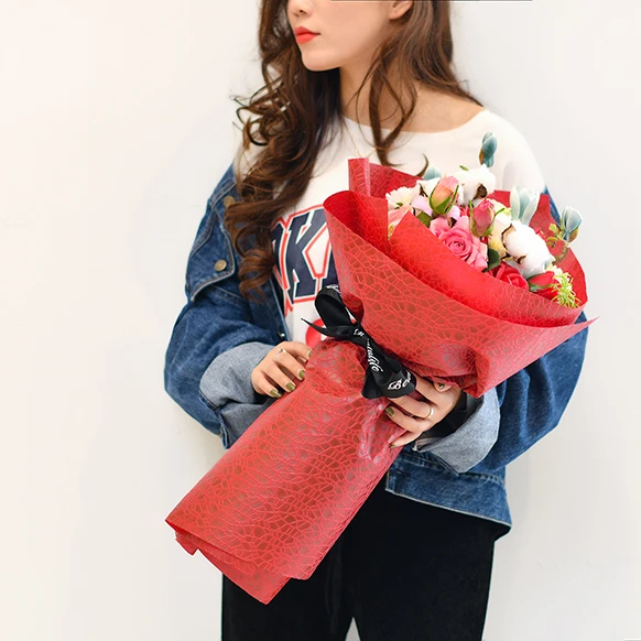 
Shinewrap Luxury Supplies For Florist Material Wholesale Non Woven Flower Wrapping Paper waterproof wrapping 