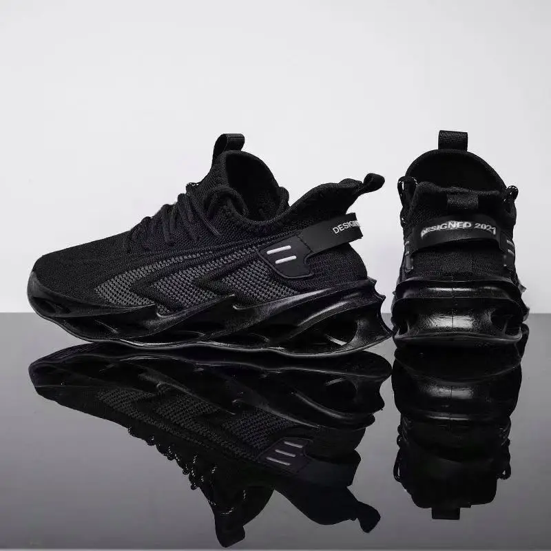

Wholesale men's casual shoes Korean version of sports breathable men's casual shoes slip on China Factory, White