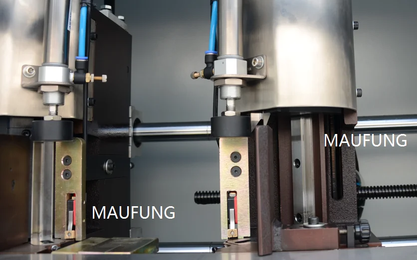 Pneumatic Double Head Round Corner Cutting Machine with 100mm Cutting Thickness 23 times/min Working Speed and 490*450mm Max Paper Size