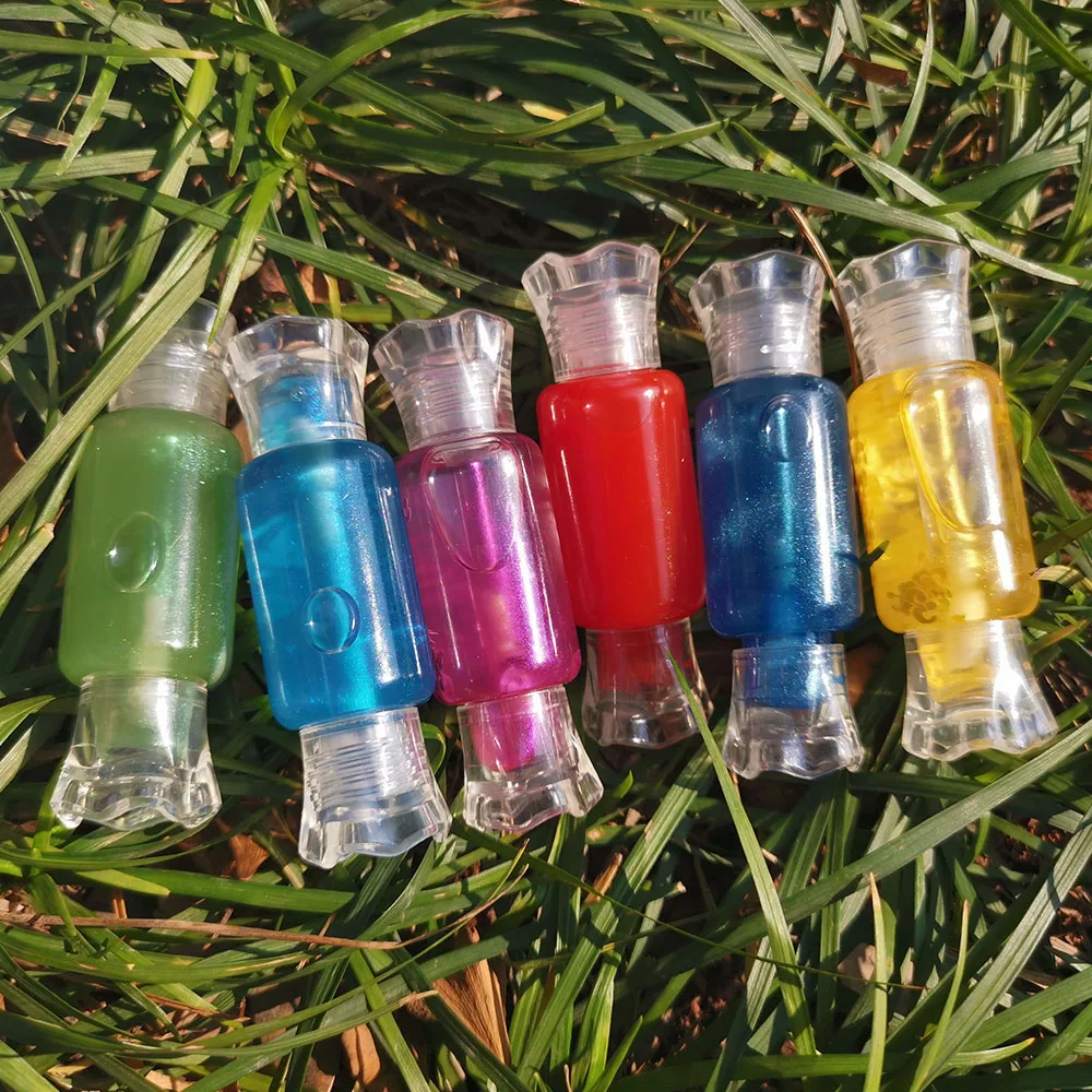 

2021 Wholesale Oil Honey Cute Labels Set No Logo Kids Mini Lipgloss Shiny Color Christmas Candy Lip Gloss, Transparent glitter
