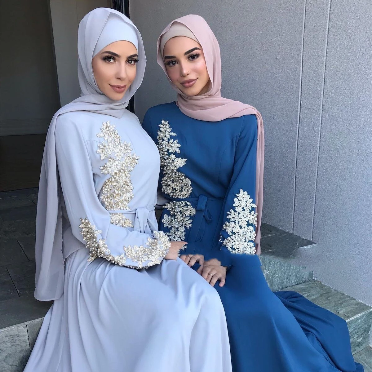 

Dalesell Fashion Muslim Women Long Dress Turkey Arabic Islamic Traditional Clothing Embroidered Party 2021 New Beaded Abaya